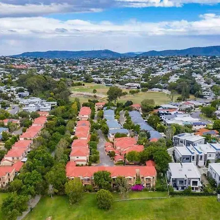 On The Brook - Private 2 Bed + Loft And Pool Apartment Brisbane Exterior photo
